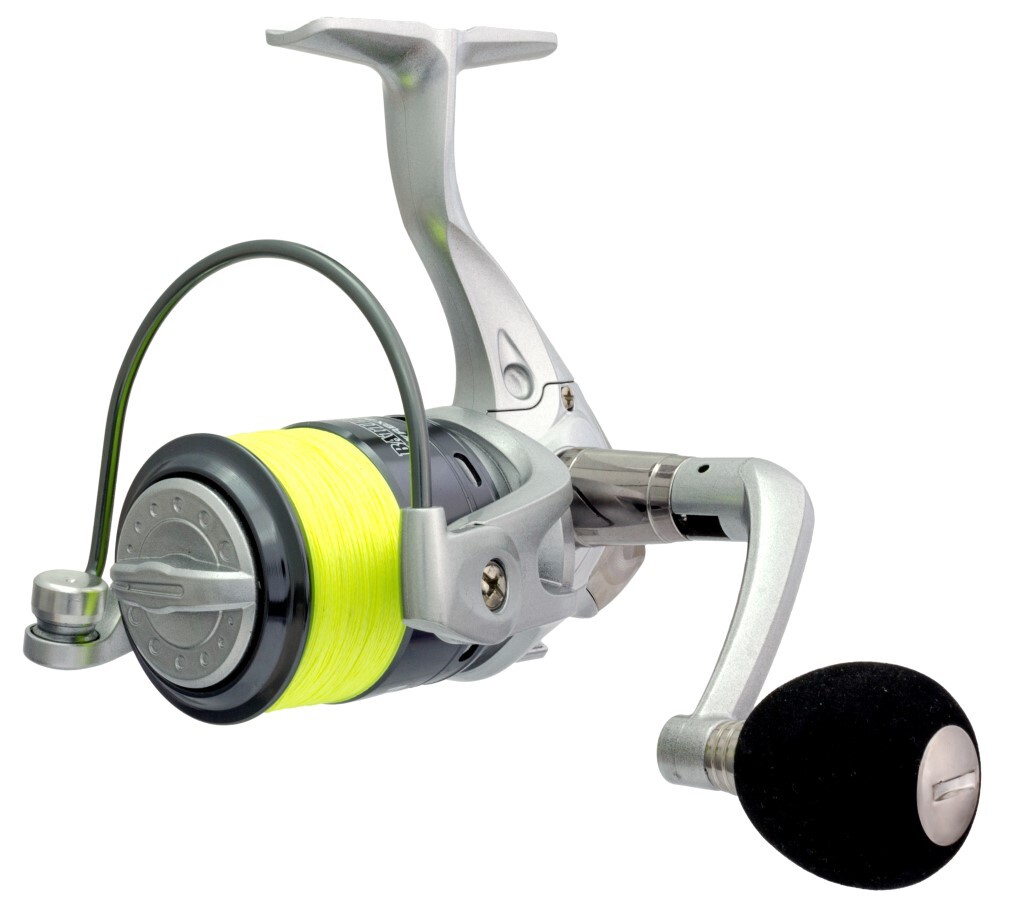 Wilson BattleX 3000 4 Ball Bearing Fishing Reel Spooled with 10lb Braid