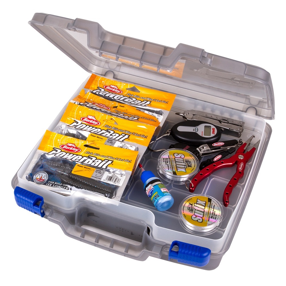 Flambeau 6962ZM Zerust Max Tackle Box with 22 Compartments and