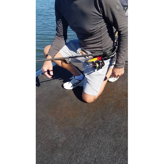 Daiichiseiko Rubber Waist Belt Fishing Rod Holder with Detachable Dial Pack