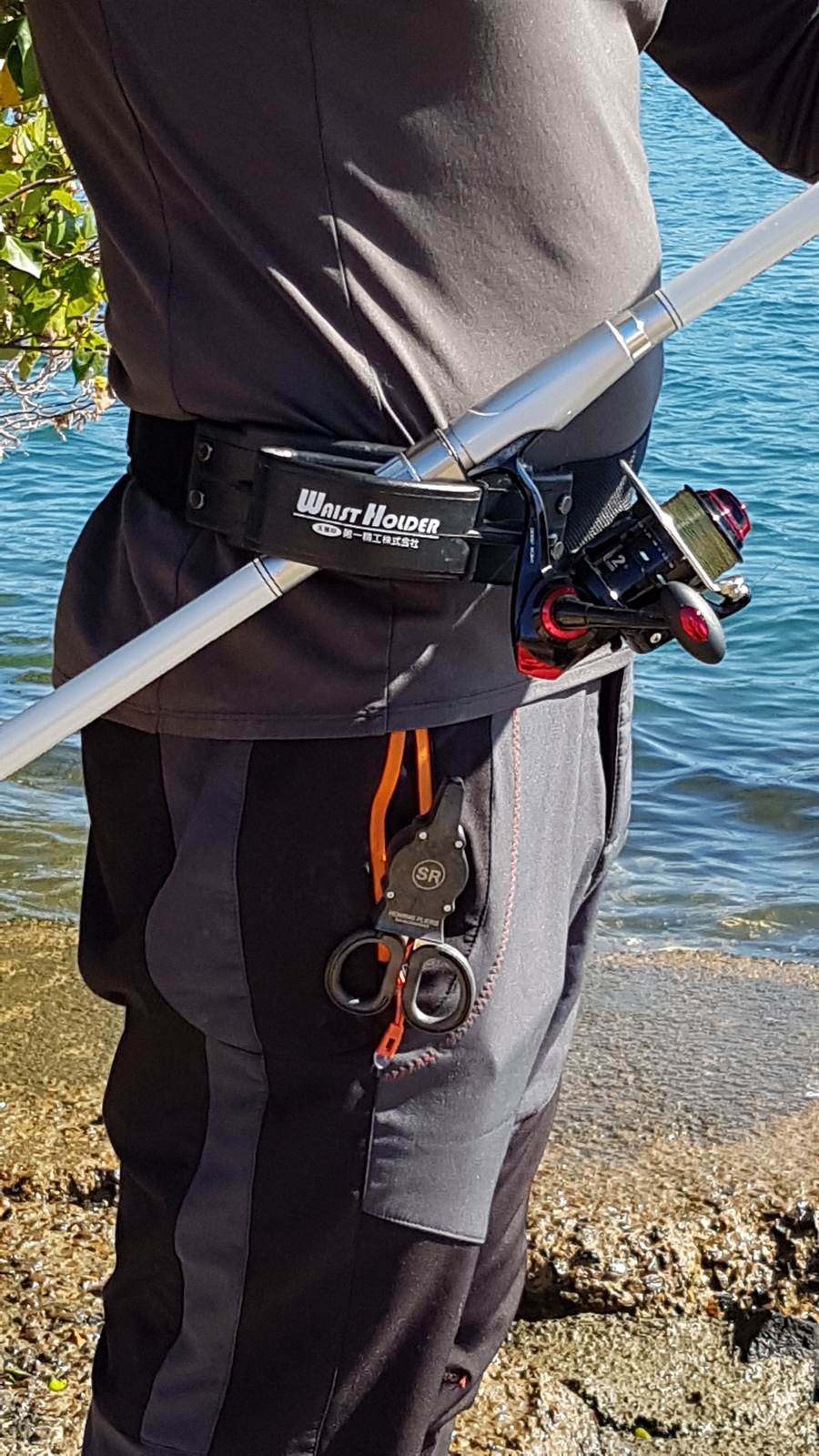 Daiichiseiko Rubber Waist Belt Fishing Rod Holder with Detachable