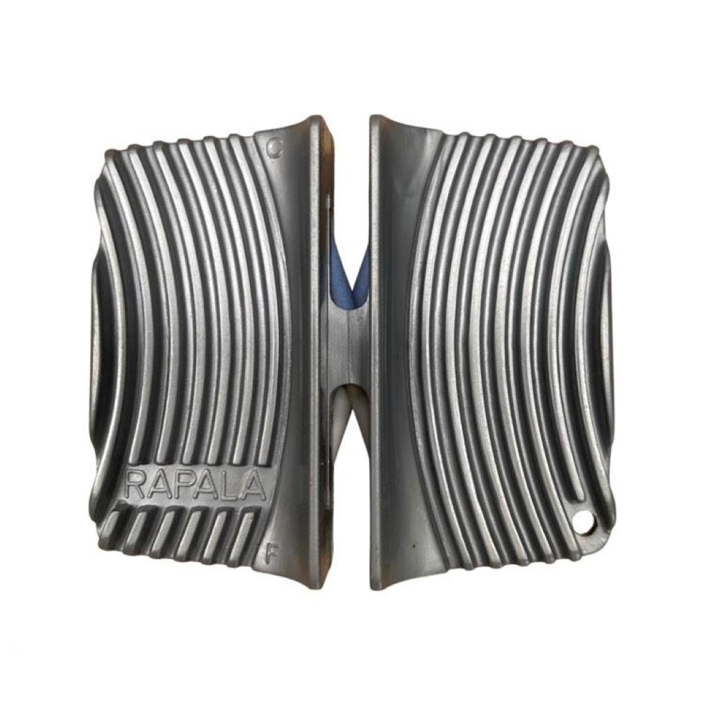 Rapala 2 Stage Knife Sharpener with Ceramic Sticks Coarse and Fine Stage