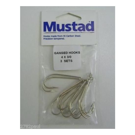 100 x Mustad 92604NPBLN Penetrator Chemically Sharpened Fishing Hooks -  SIZE 9/0